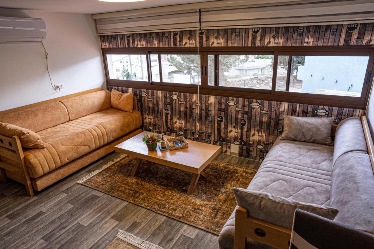 Appartamento Four Seasons Majdal Shams Esterno foto